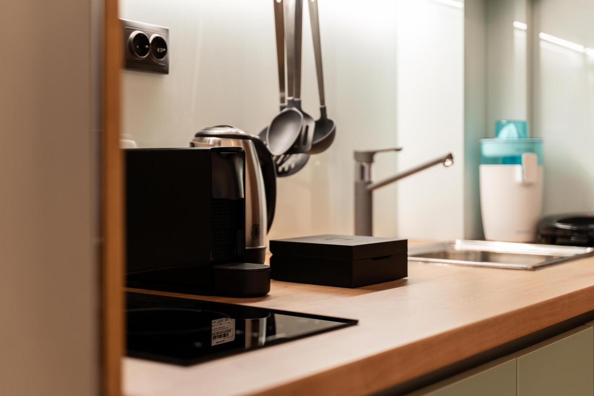 Luxury Bauhaus Athens Apartment Ngoại thất bức ảnh